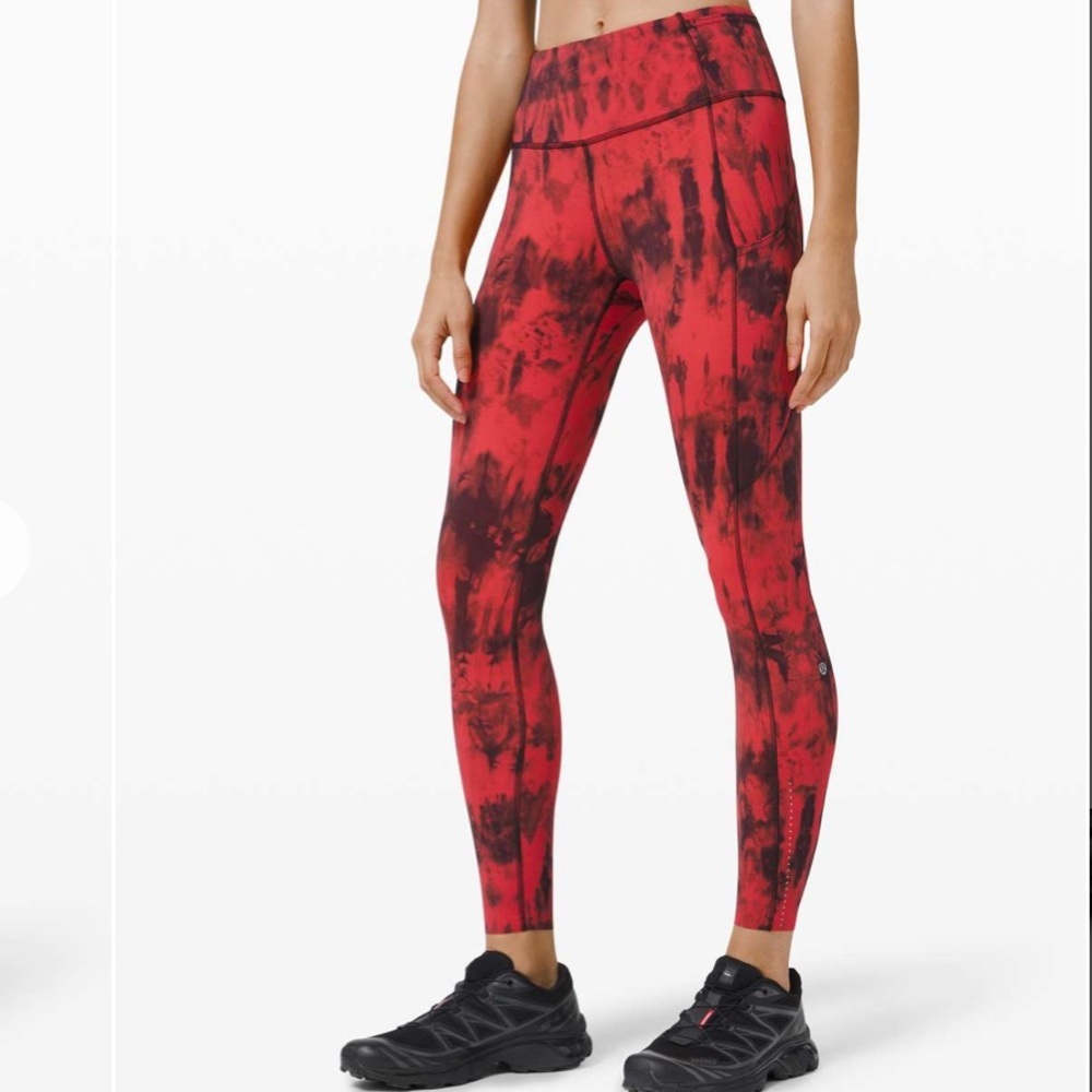 Lululemon Sz 6 Fast and Free Tight || 25" *Game Day In 
Game Day Red Black Multi